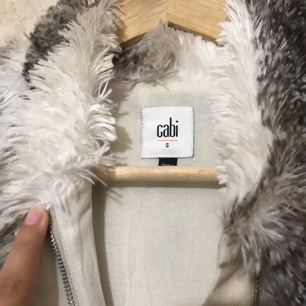 CAbi Aspen Fur Vest - Picture 3 of 6